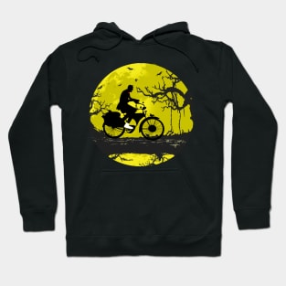 Pee wee Ride bike in the dark night Hoodie